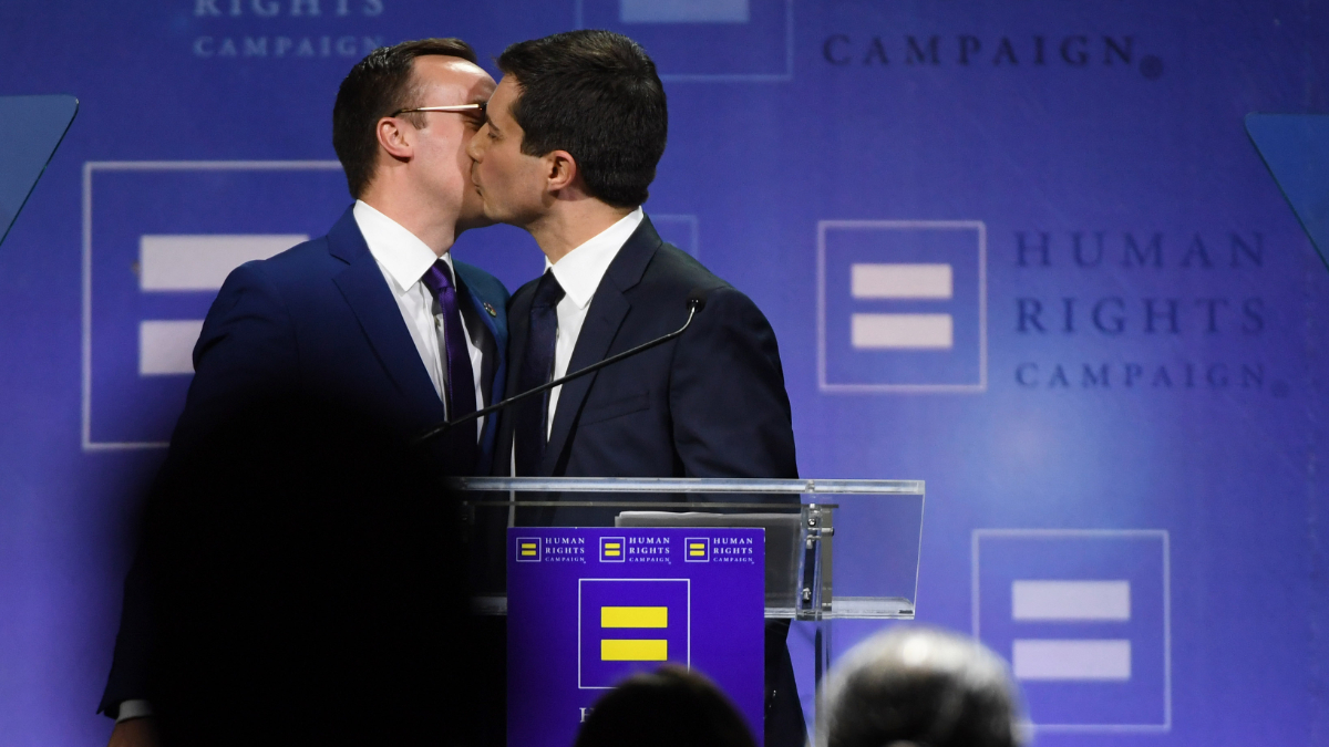 Pete buttigieg, who is openly gay, struggles with black voters