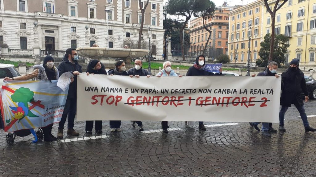 Presidio al Viminale contro genitore 1 e genitore 2